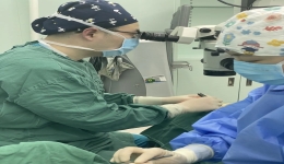 跨年夜，我院成功救治重度眼外伤患者